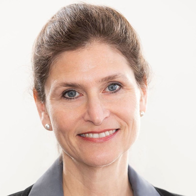 Headshot of Lori Frank.